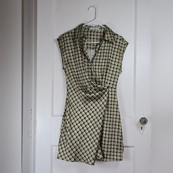 Mng Collection Dresses & Skirts - MNG Green and Purple Mini Shirt Dress XS